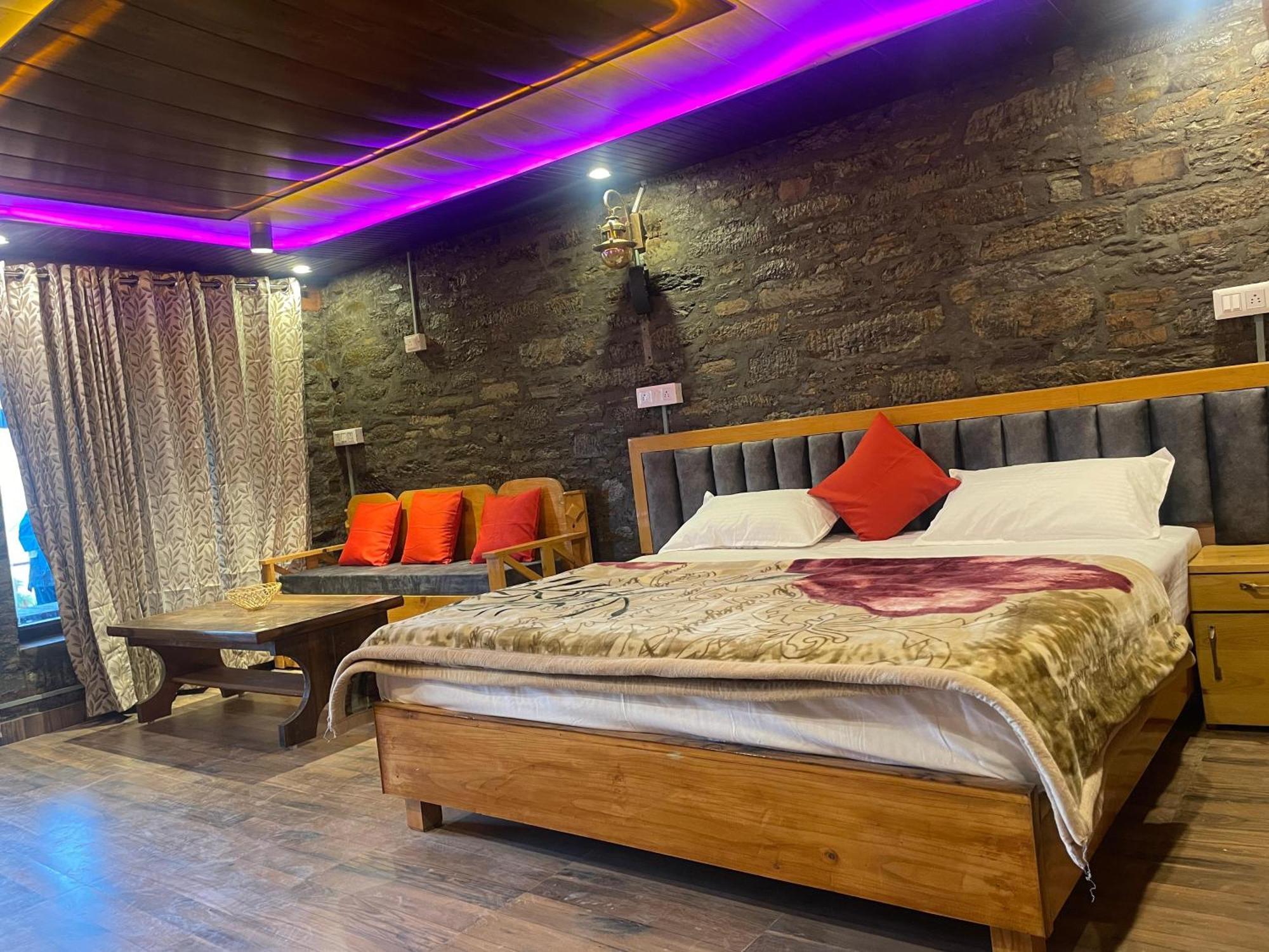 Nature Villaas Basa Homestay