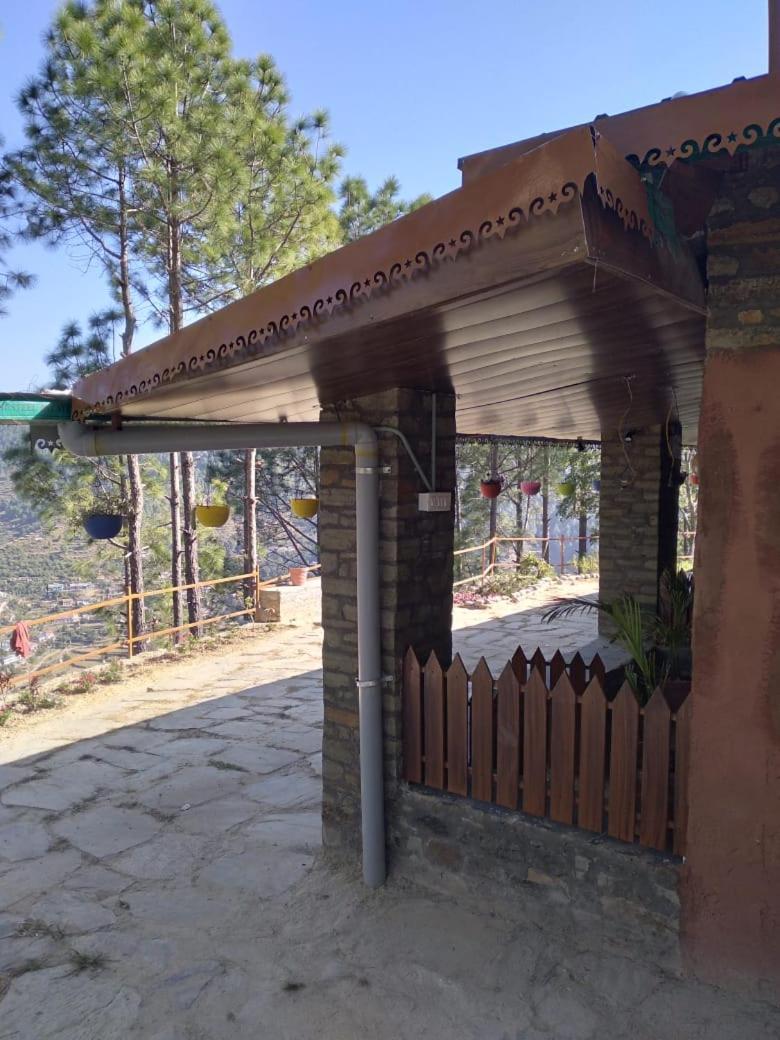 Nature Villaas Basa Homestay Pauri